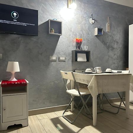 Vico21 Guest House Napoli Eksteriør billede