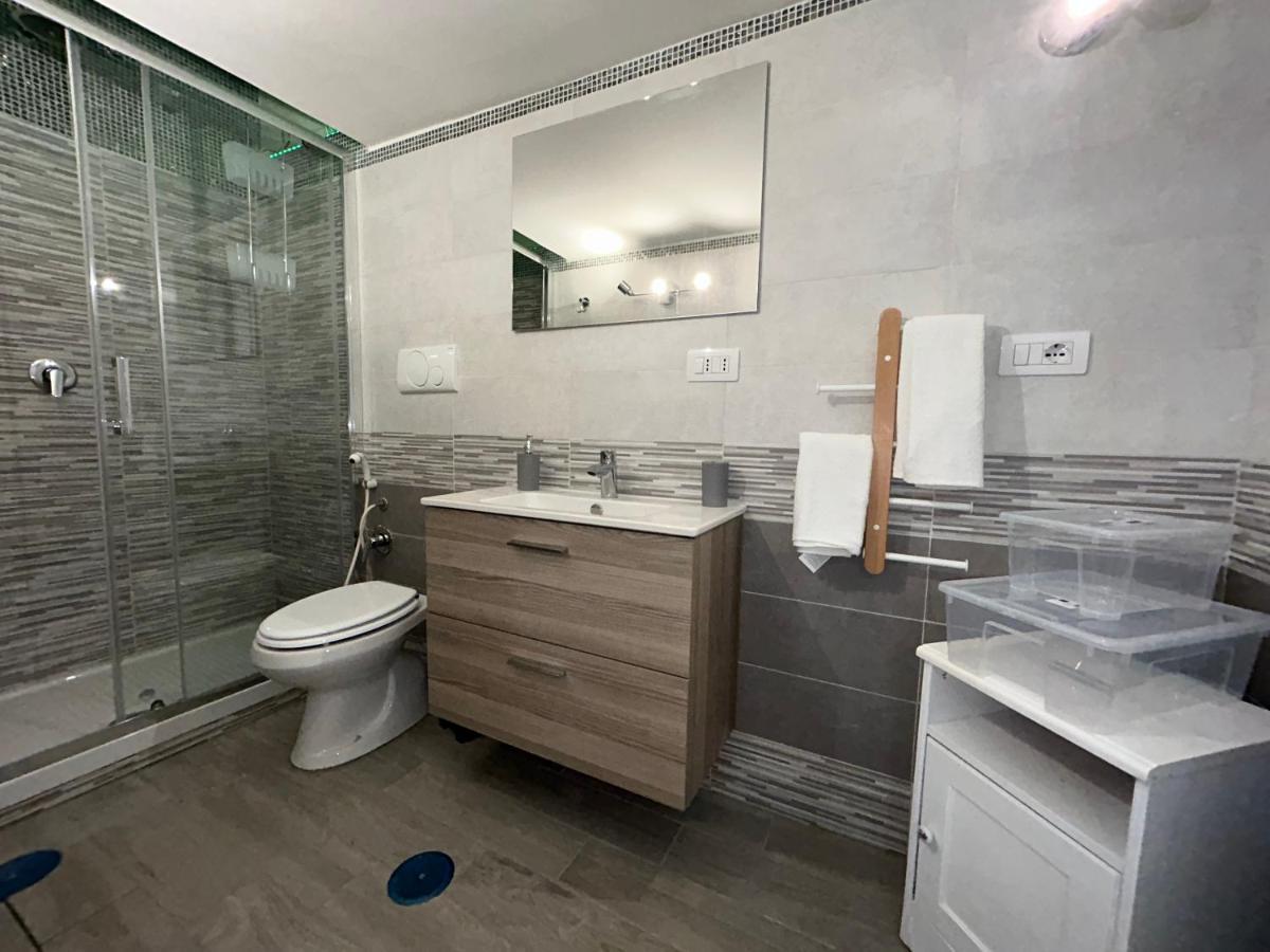 Vico21 Guest House Napoli Eksteriør billede